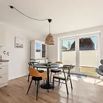 Waterkant Mit Hund * Klangsbøl
